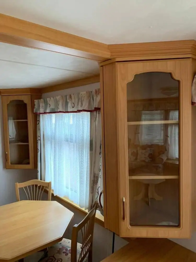 Lovely Semi-rural Caravan & Hot Tub - Sleeps Fam 6