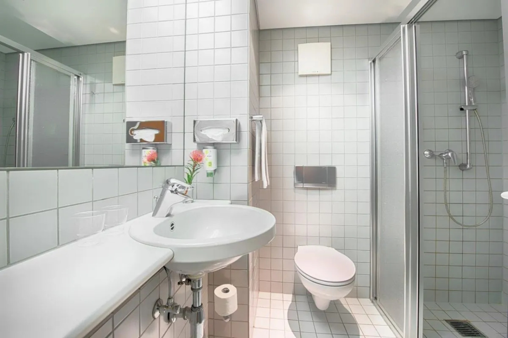 Plaza Hotel & Living Frankfurt