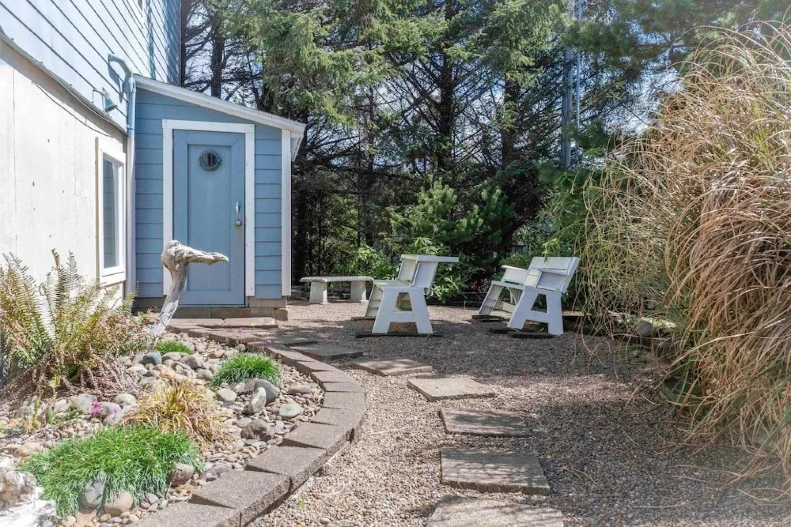 Beverly Beach Overlook for 8 by RedAwning