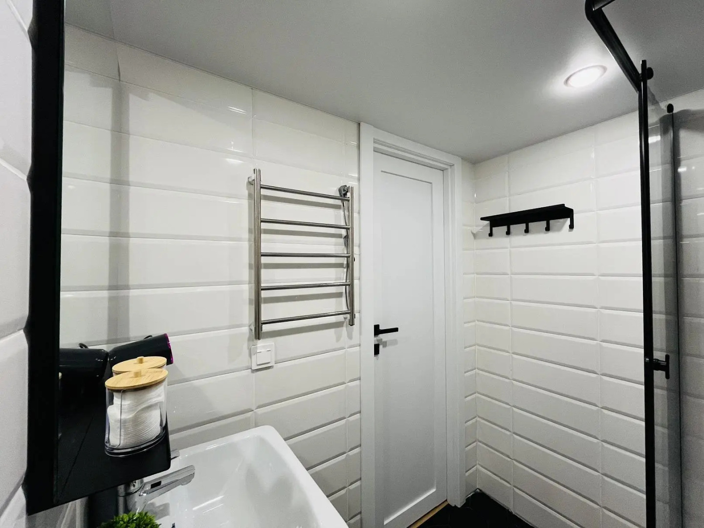 Happy People в квартале Свистуха