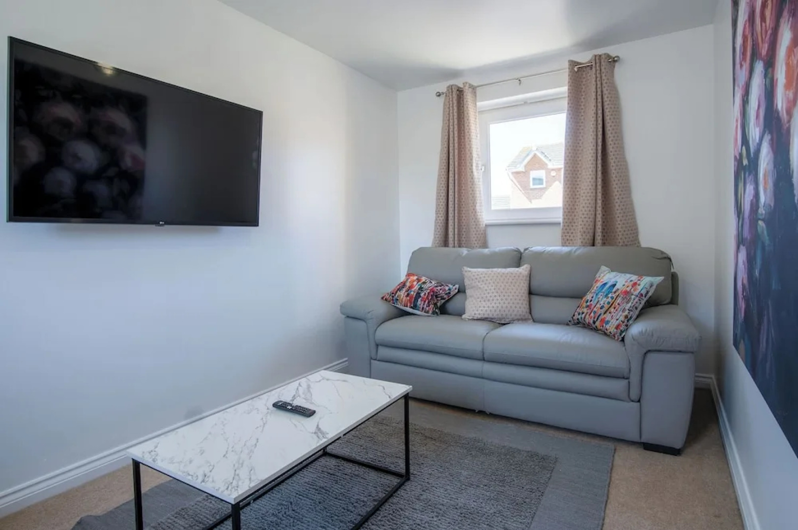 Swn Y Mor - 4 Bedroom - Llanelli