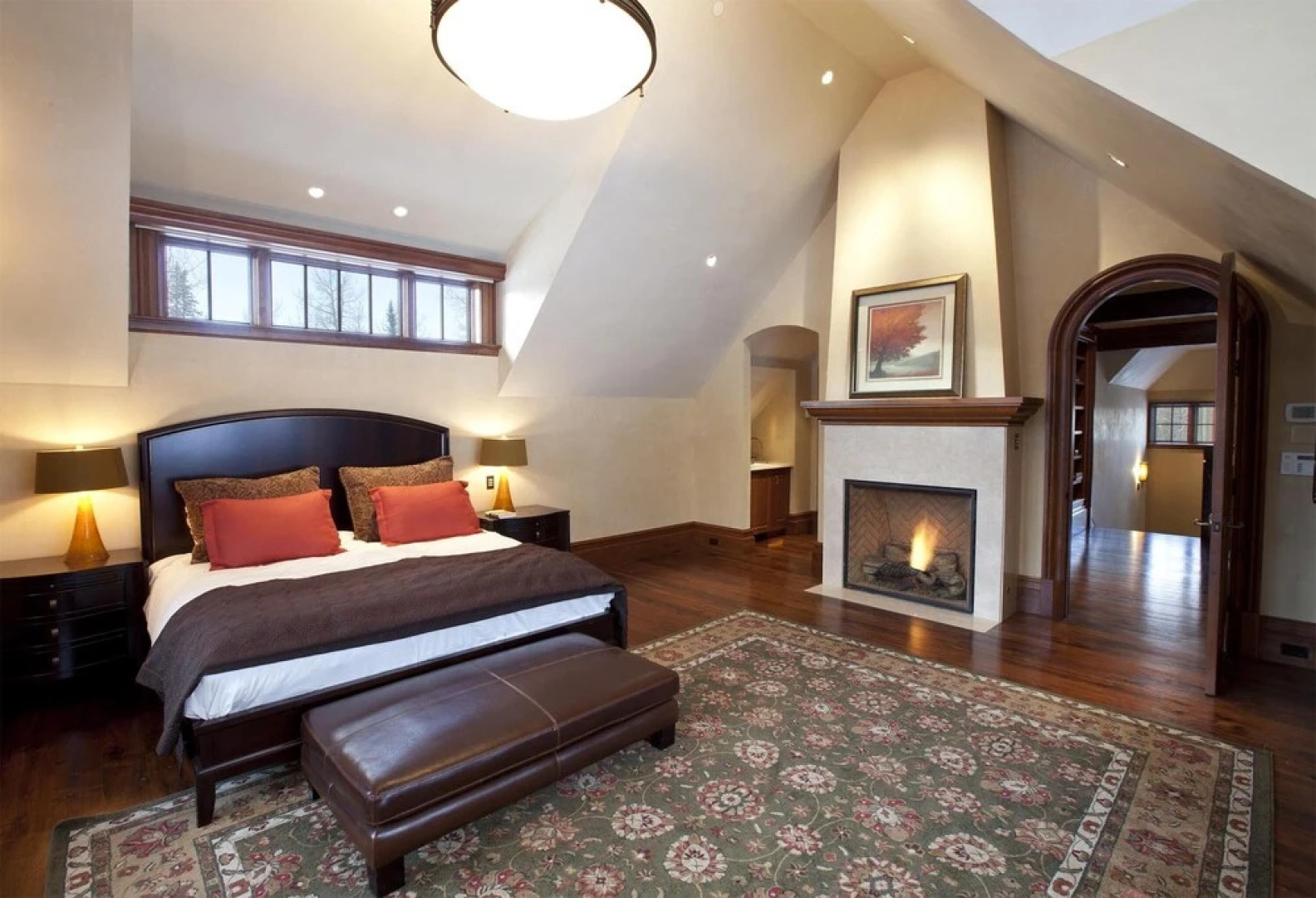 Hood Park Manor - 9 Br Home