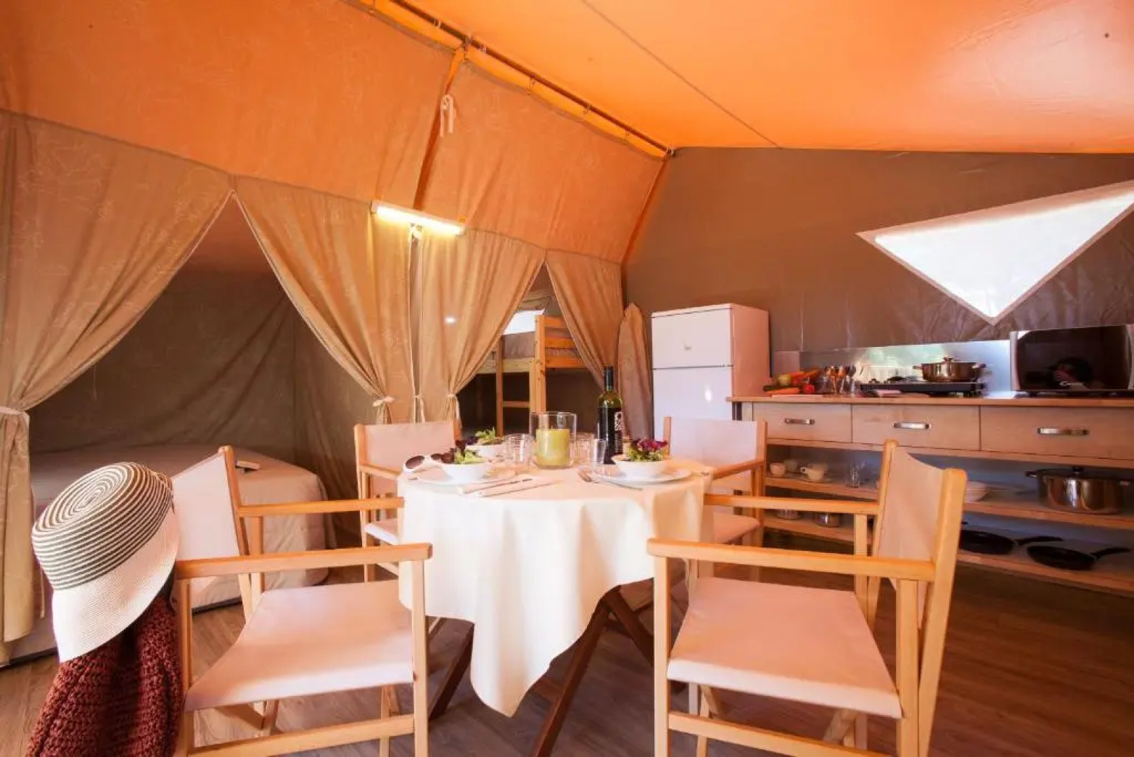 Camping Torre de la Mora