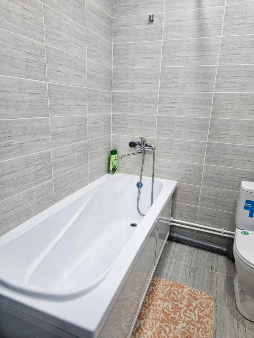 Апартаменты на улице Красных Коммунаров 1