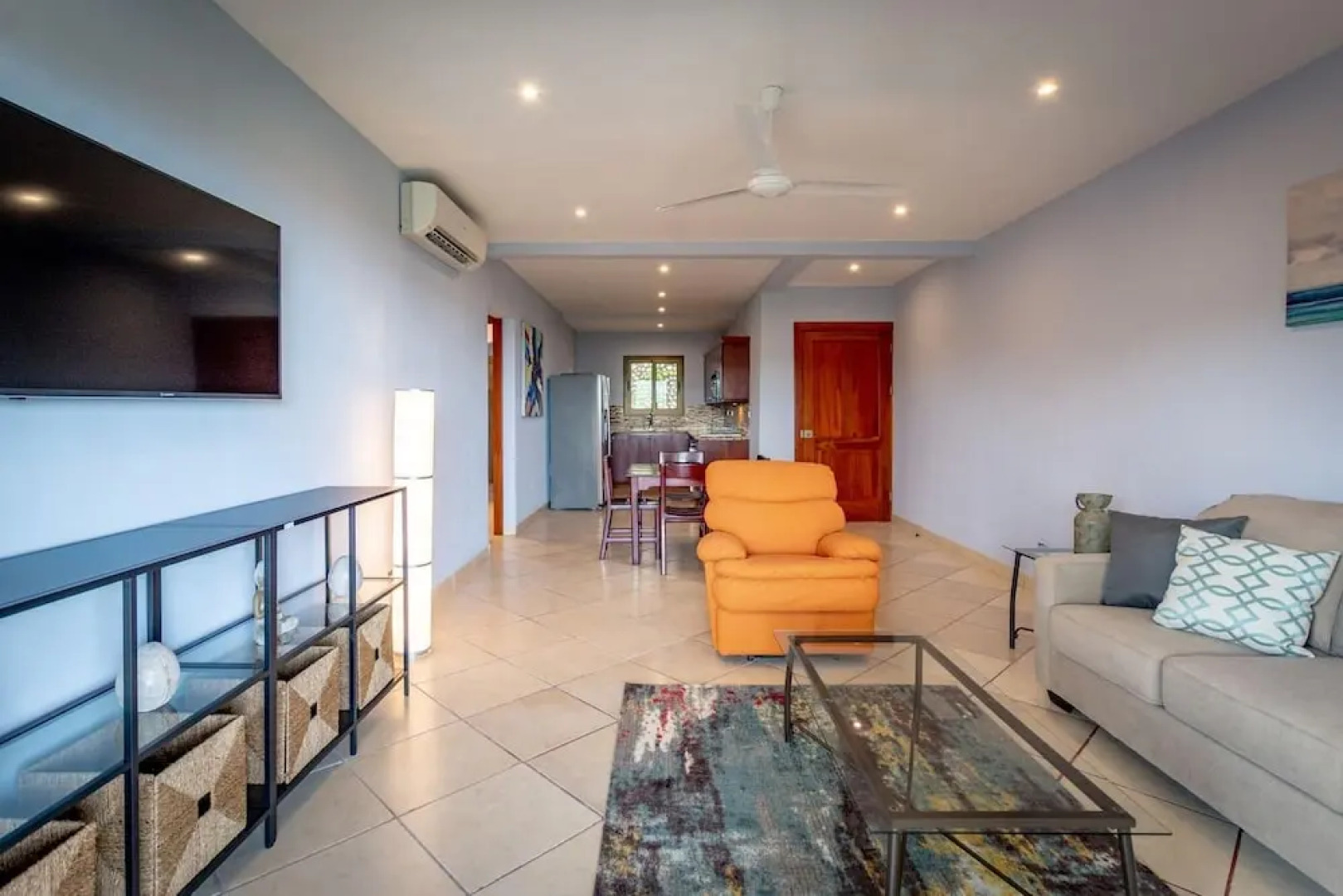 2-Bedroom Condo with Ocean View and Pool