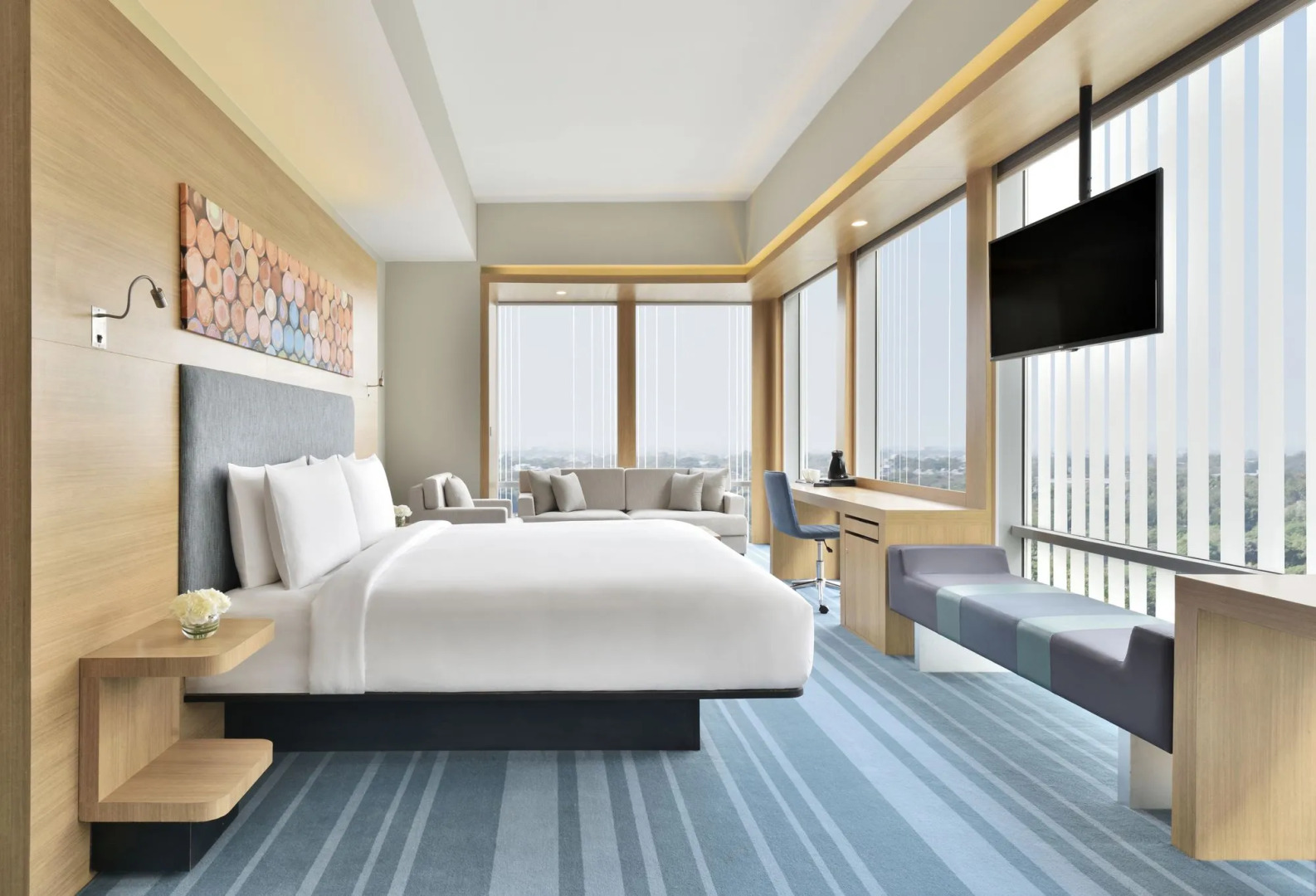 Aloft New Delhi Aerocity