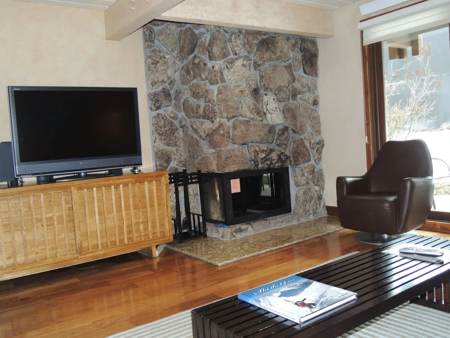 Lift One Condominiums