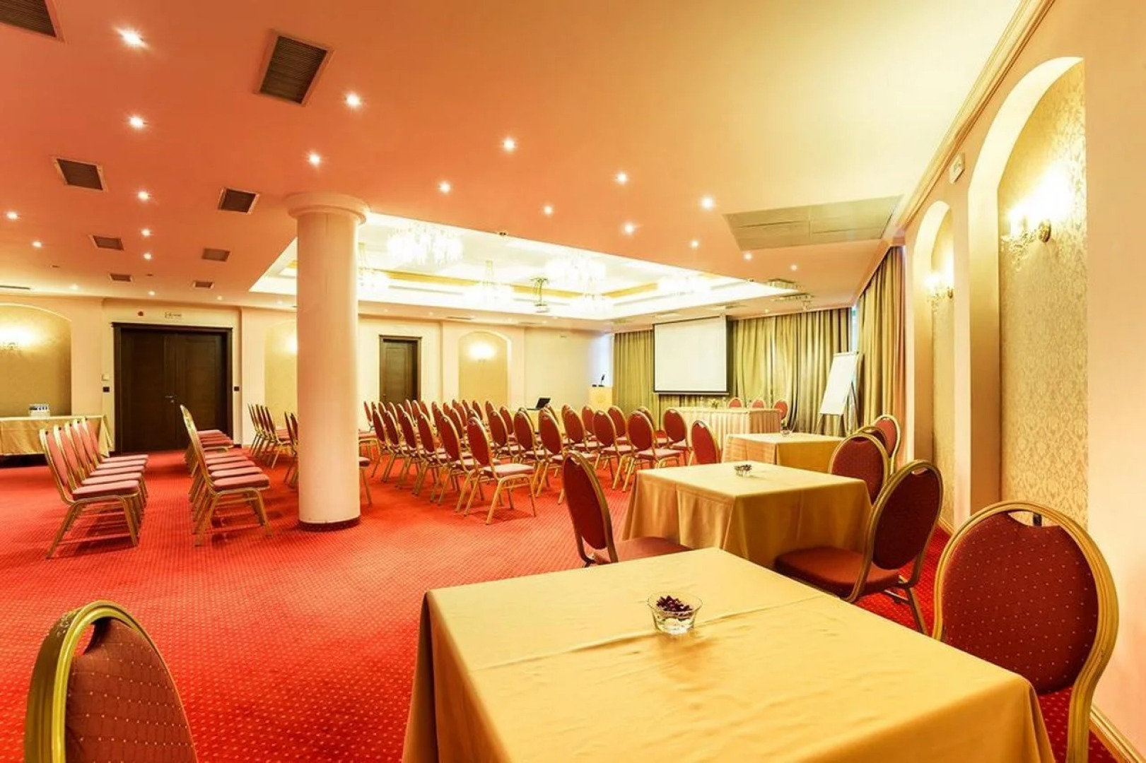 Hotel Romance & Family Suites