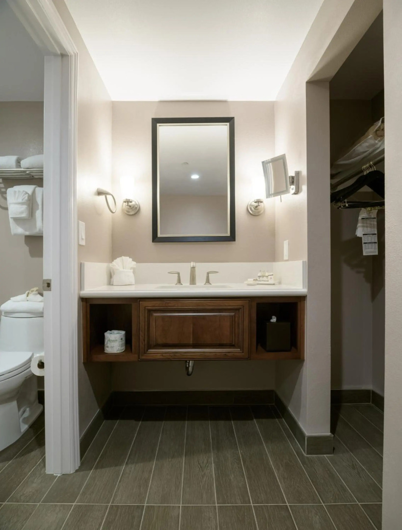 Woodcrest Hotel Cupertino