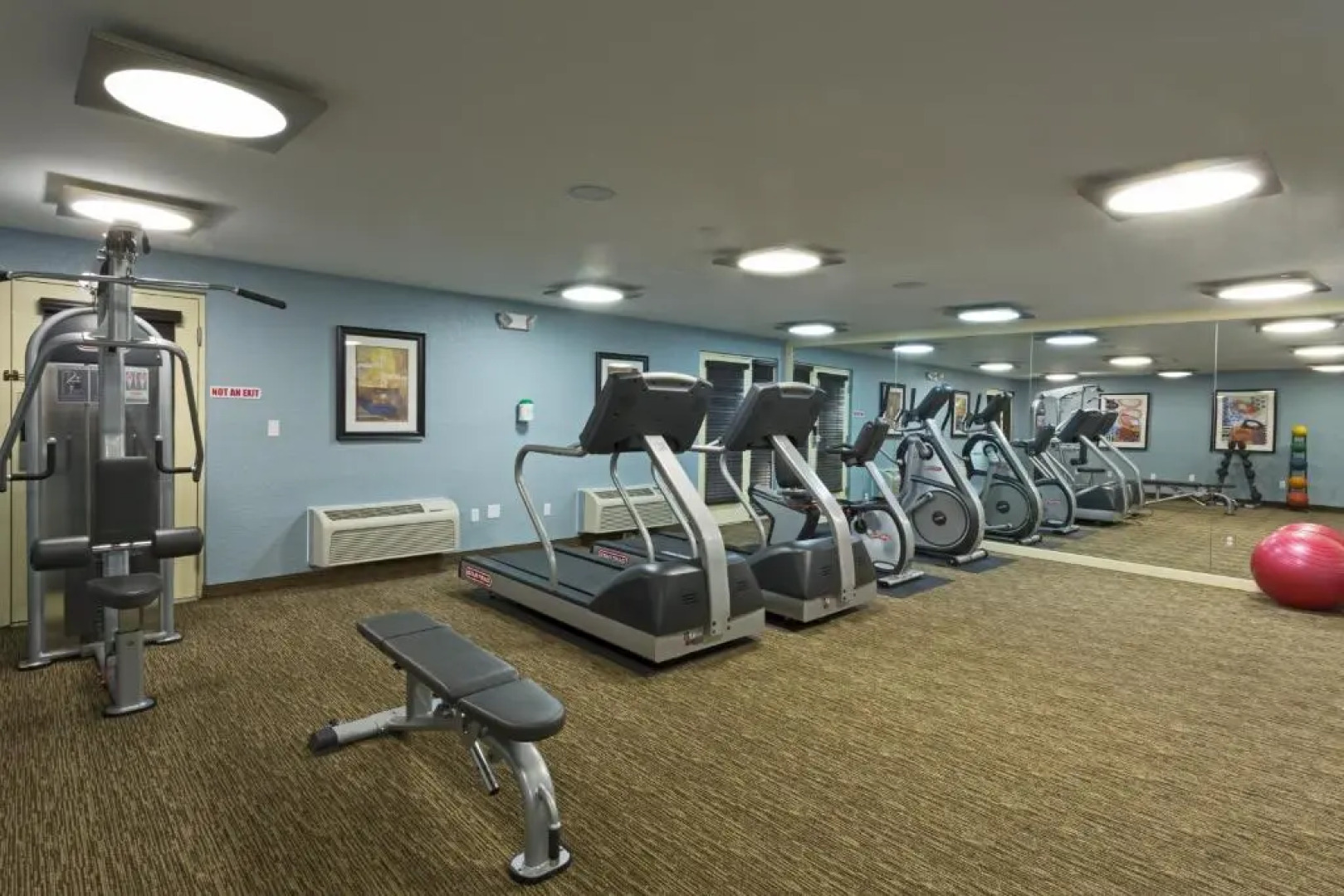 Holiday Inn Express & Suites Ft. Lauderdale N - Exec Airport by IHG