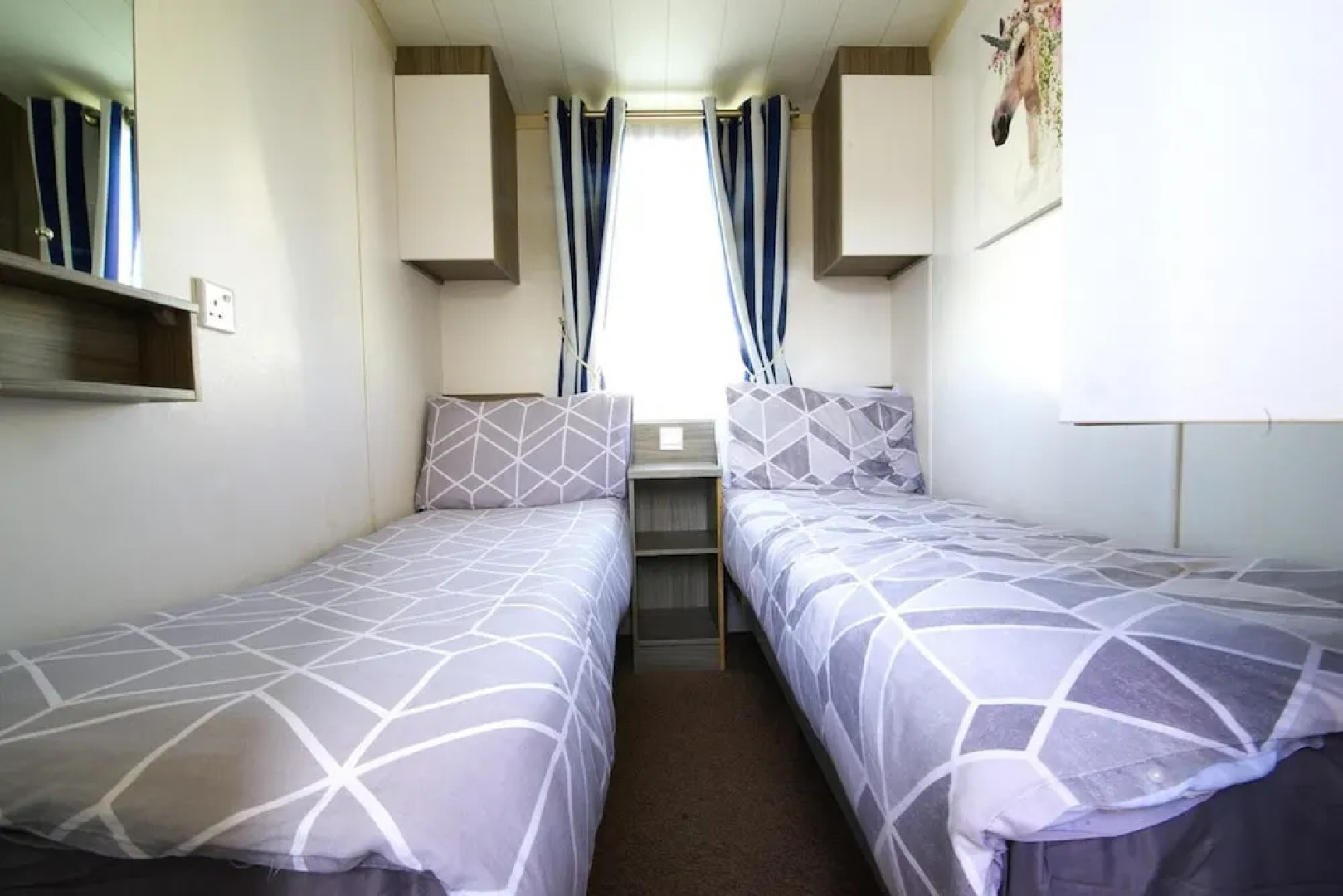 Lovely 2-bed Static Caravan in Rhyl
