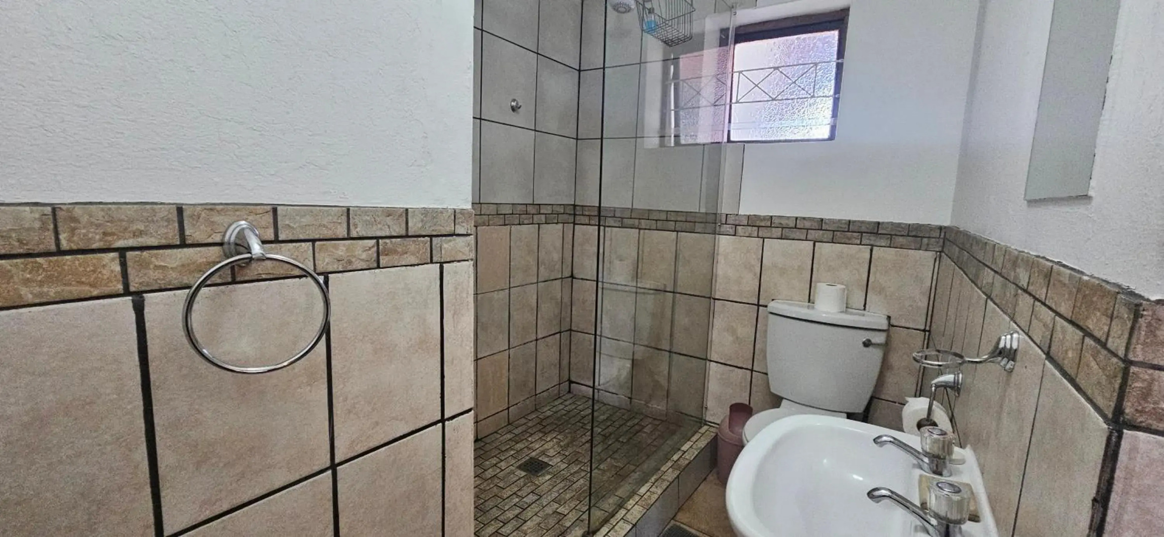 Kelkiewyn Guesthouse Caledon