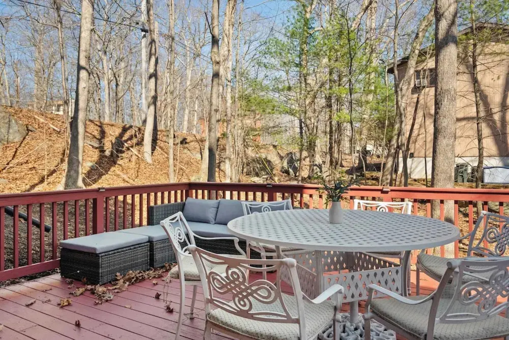 Pirate-themed Lakefront Home w/ Kayaks, Game Room, Views & Hidden Treasure Hunt