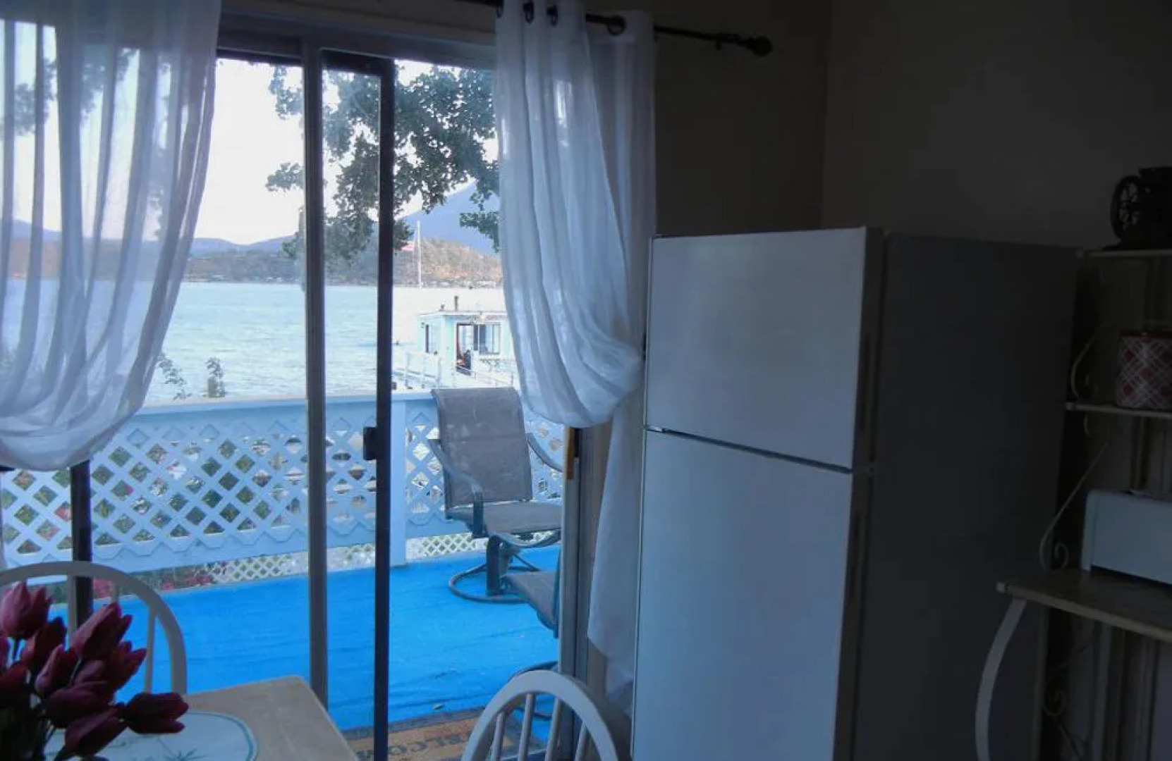 Blue Fish Cove Resort