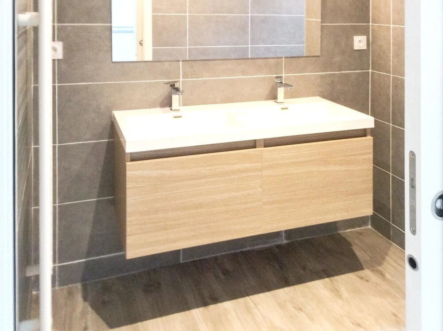 Apartment With one Bedroom in Villeurbanne, With Furnished Terrace and