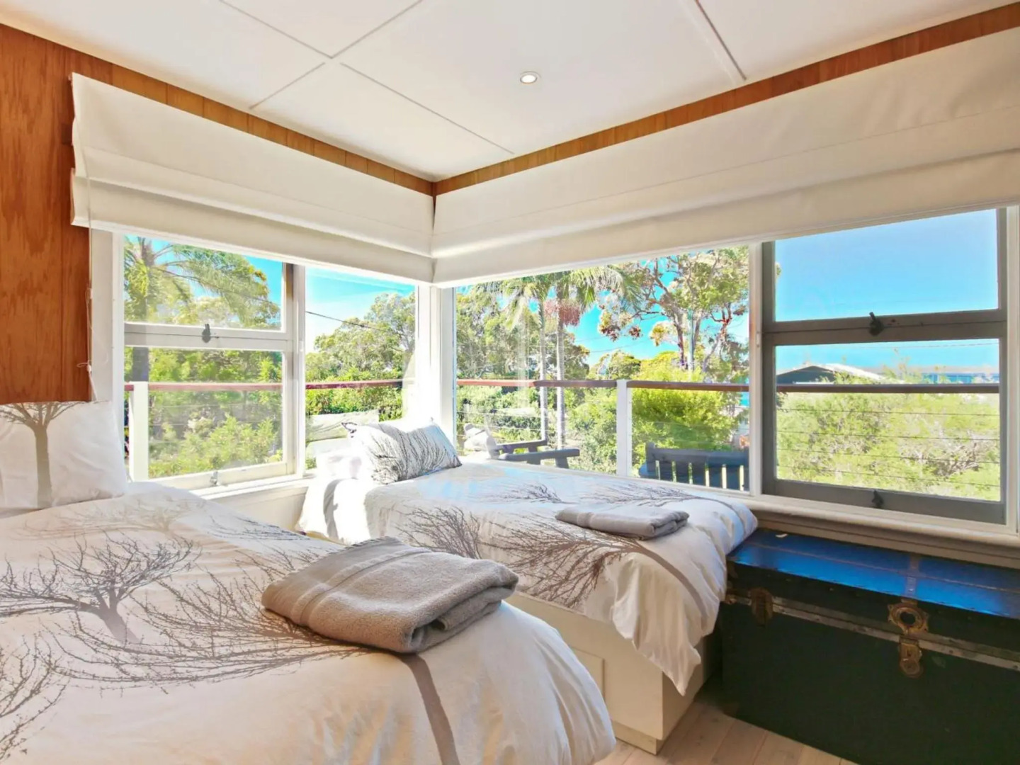 Acacia Cottage at Hyams 4pm Check Out Sundays