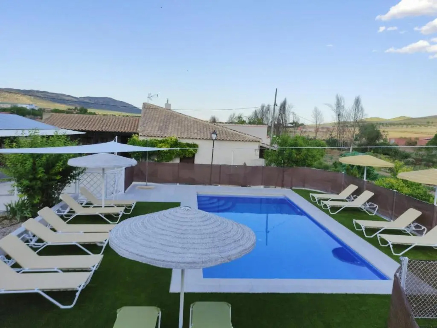 Los Laureles Casa Rural