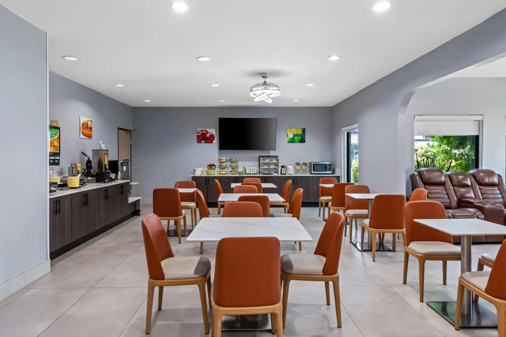 Quality Inn & Suites Manhattan