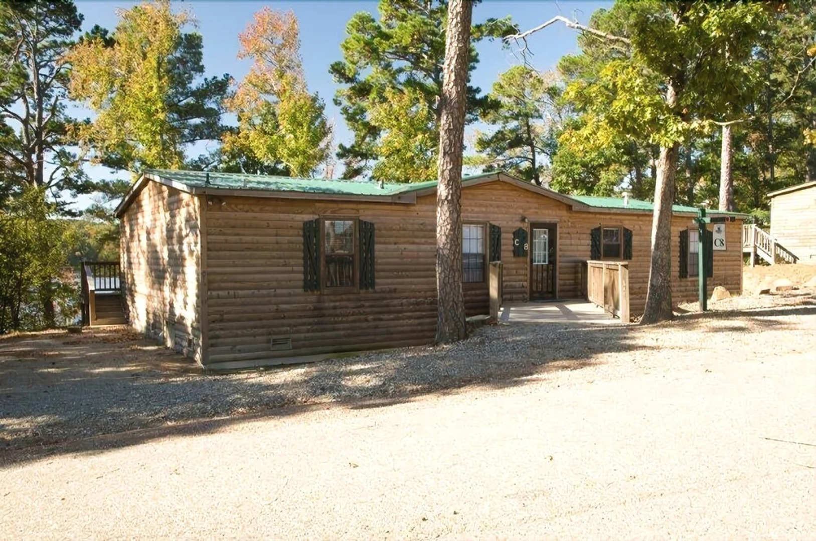Self Creek Lodge and Marina
