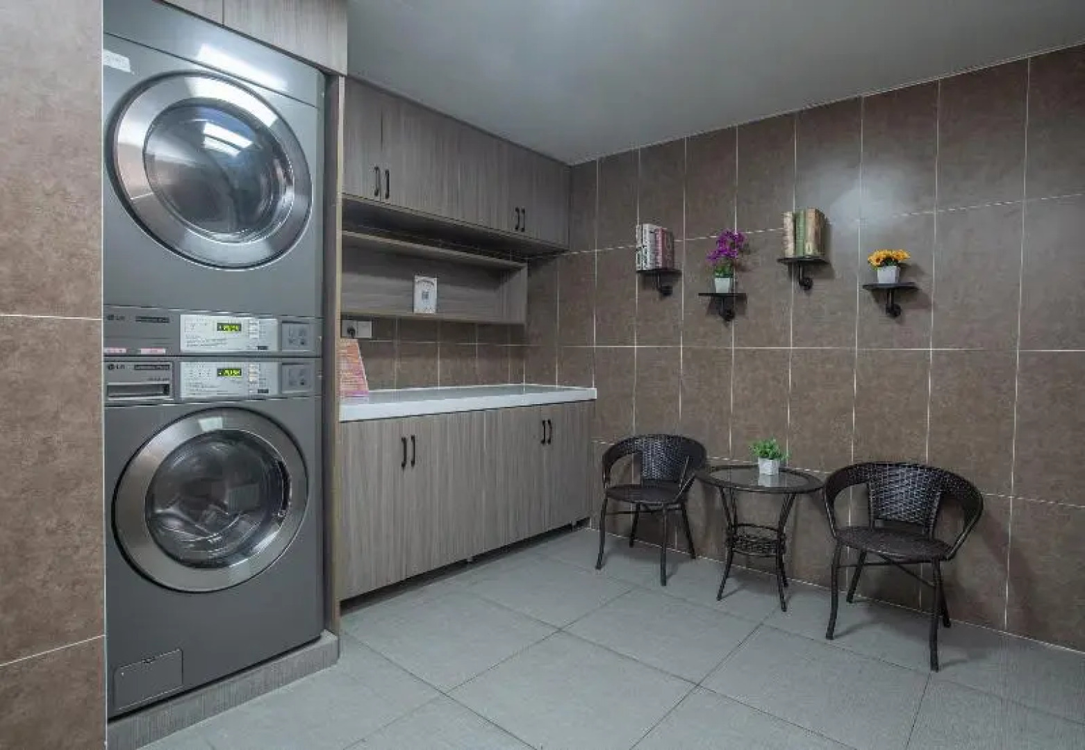 Hanting Hotel (Hebi Yulong Love City)