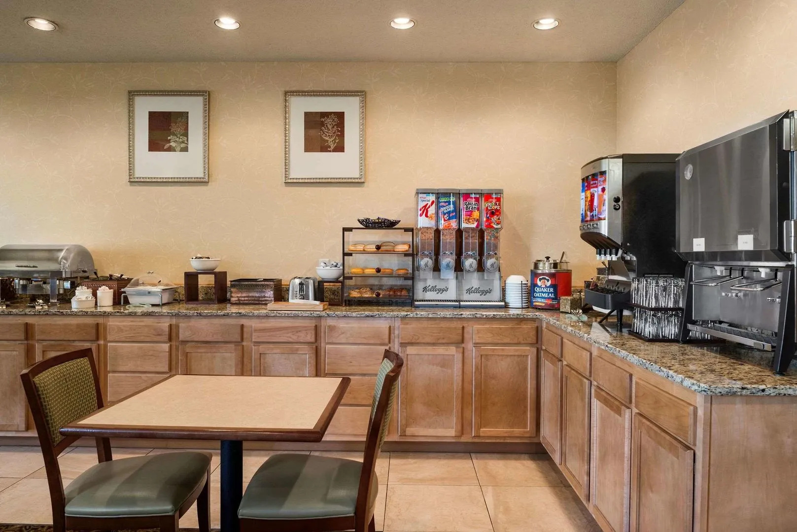 Country Inn & Suites by Radisson, Stevens Point, WI