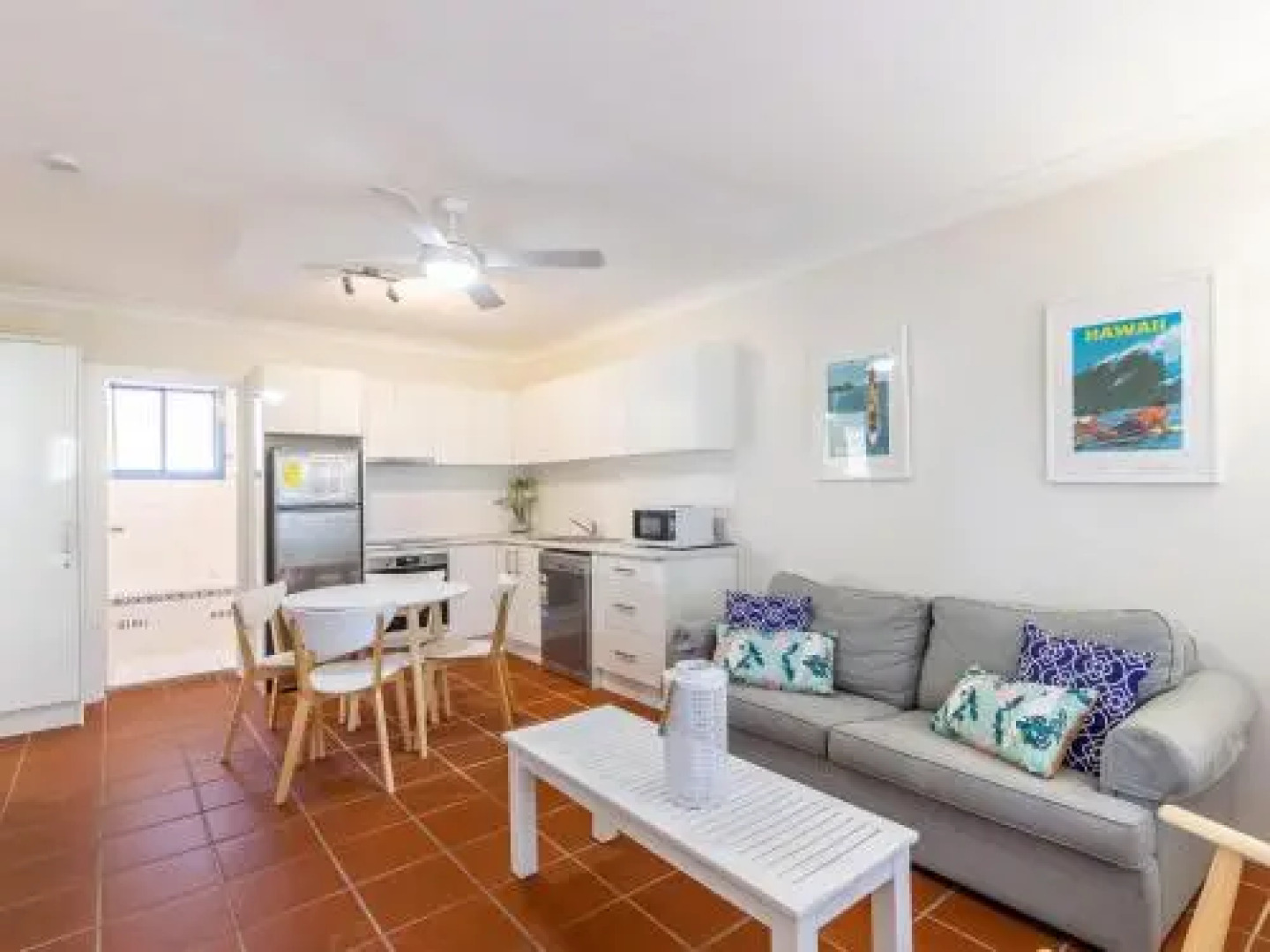 2 'Copacabana', 61 Sandy Point Road - Cute Unit With Water Views From The Balcony
