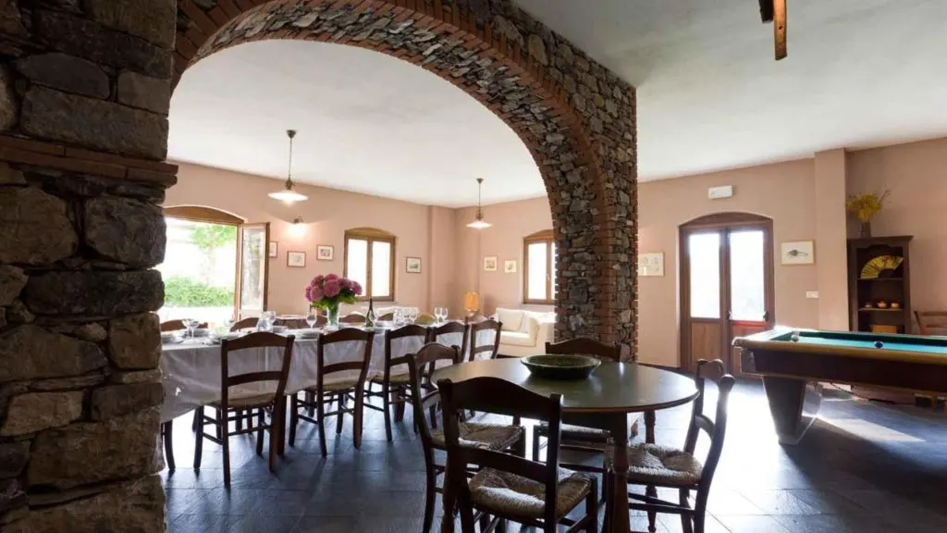 VILLA ARBEIO 8&6, Emma Villas