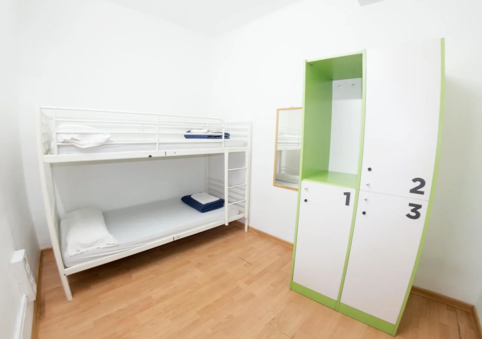 Sant Jordi Hostel Alberg
