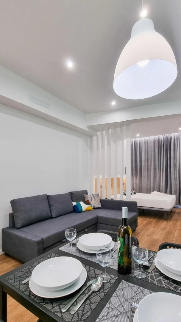 The Jolie Apartments - by the Ocean