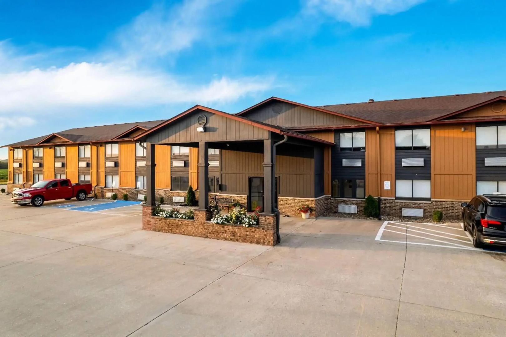 Super 8 by Wyndham Marston