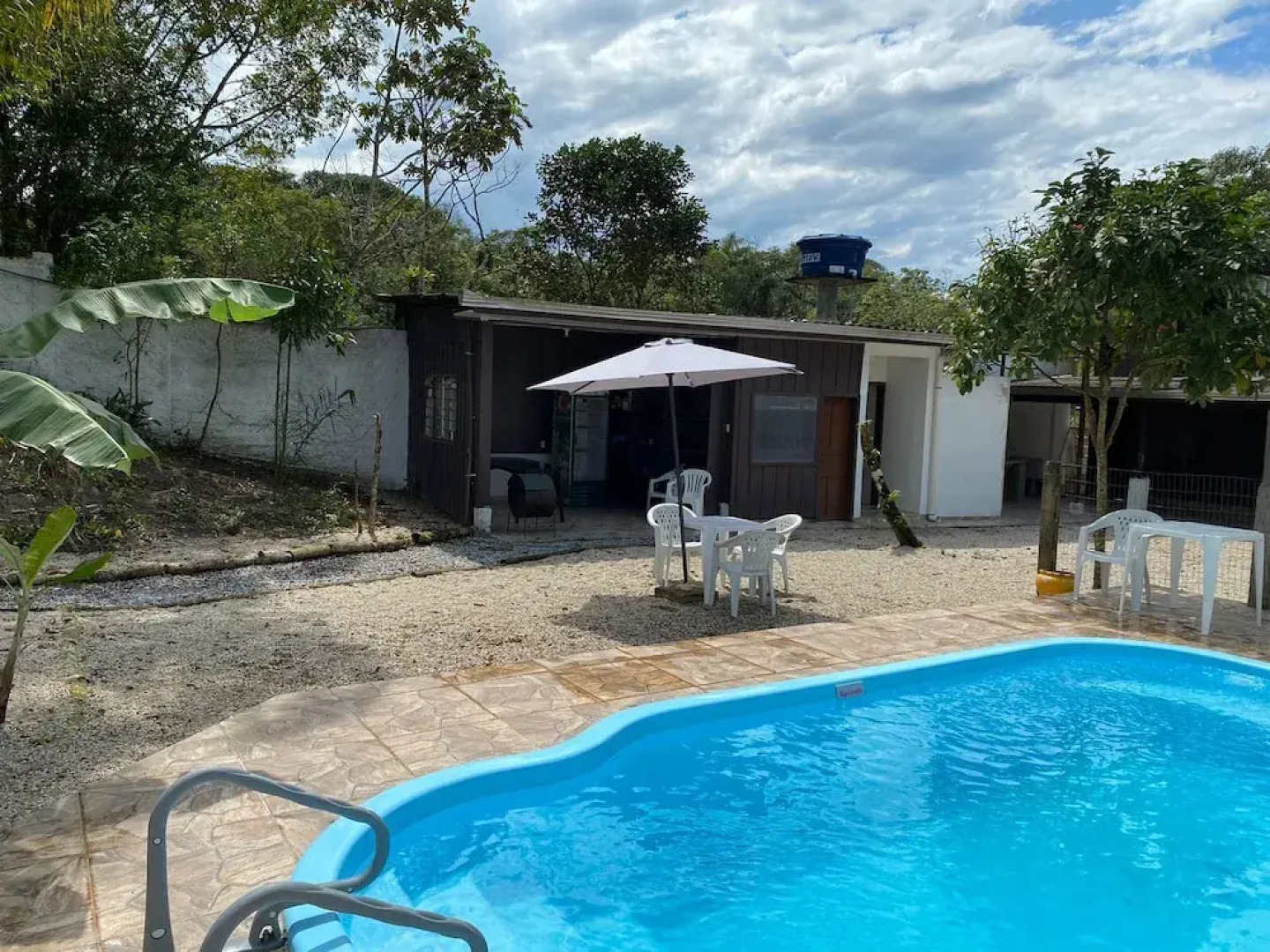 Casa Camping Pontal do Sul - Com Piscina - Hostel