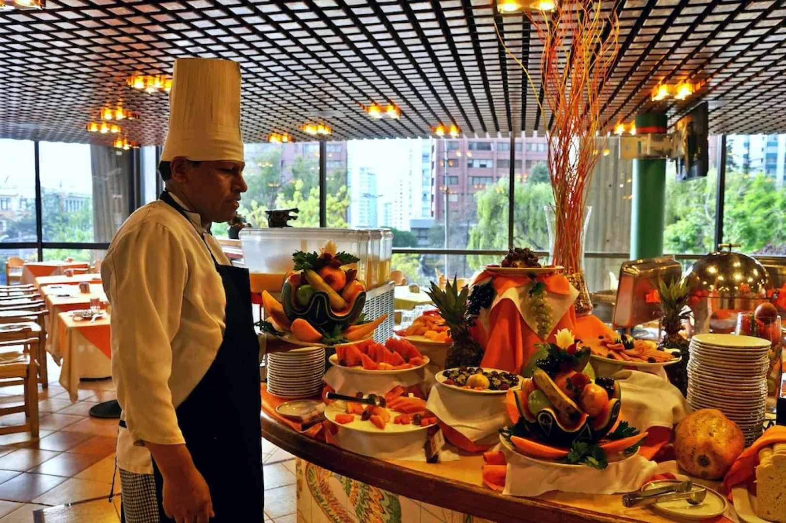 Real Plaza Hotel & Convention Center