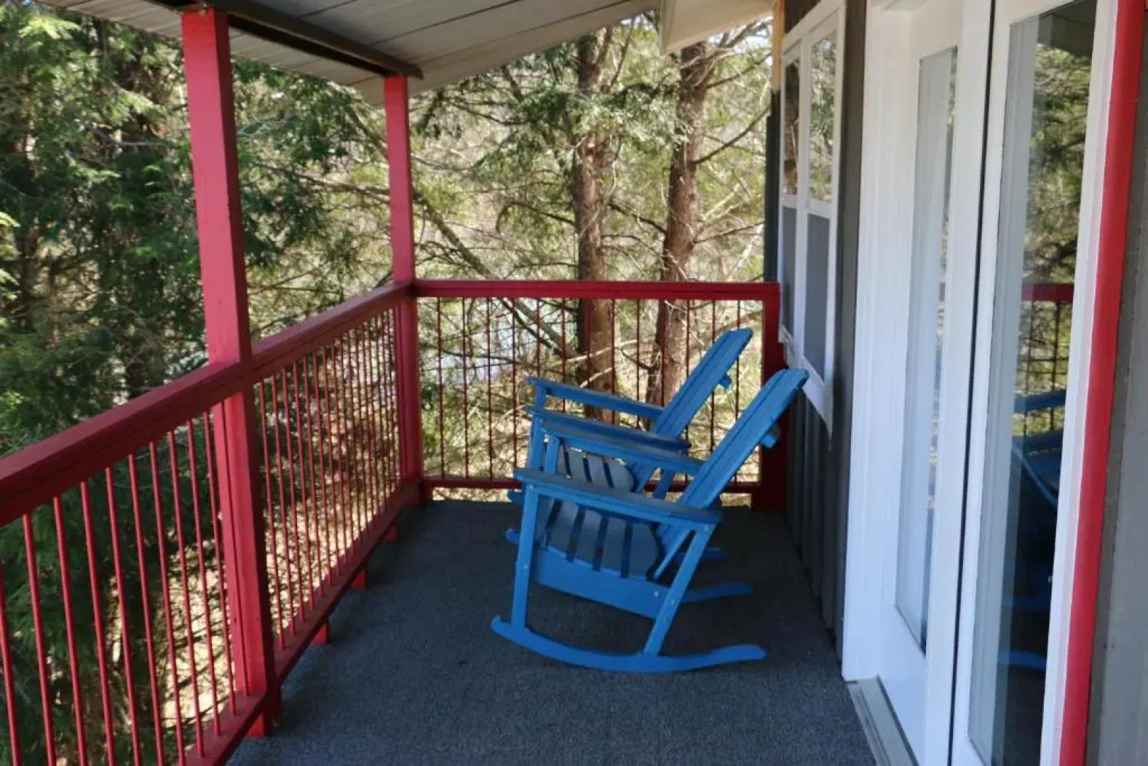 Boundary Waters Resort & Marina