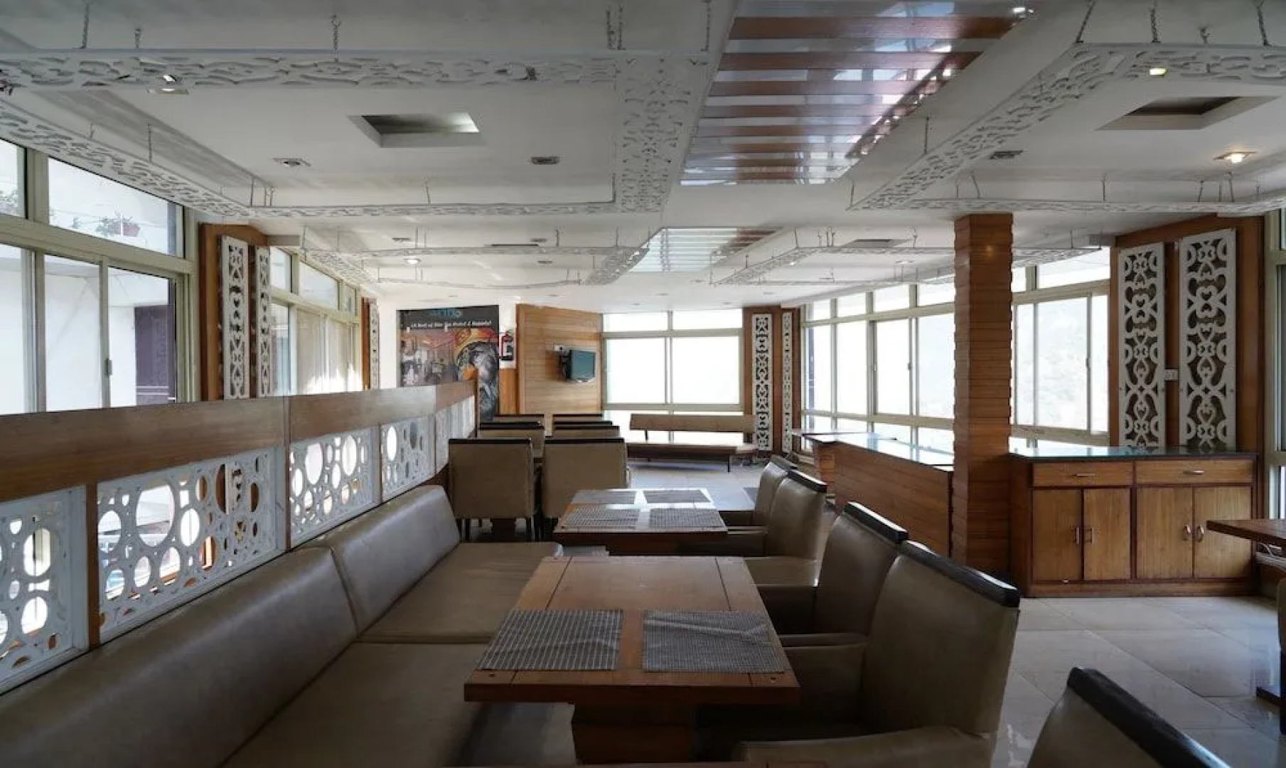 Treebo Trend Royal Mansion