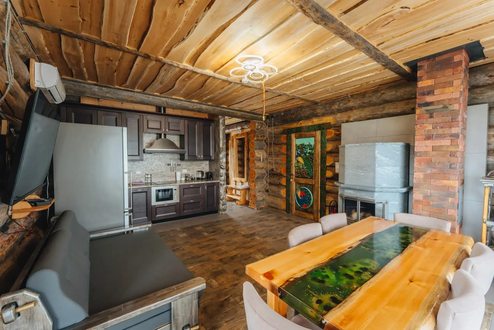 Курортный комплекс Чёрные камни