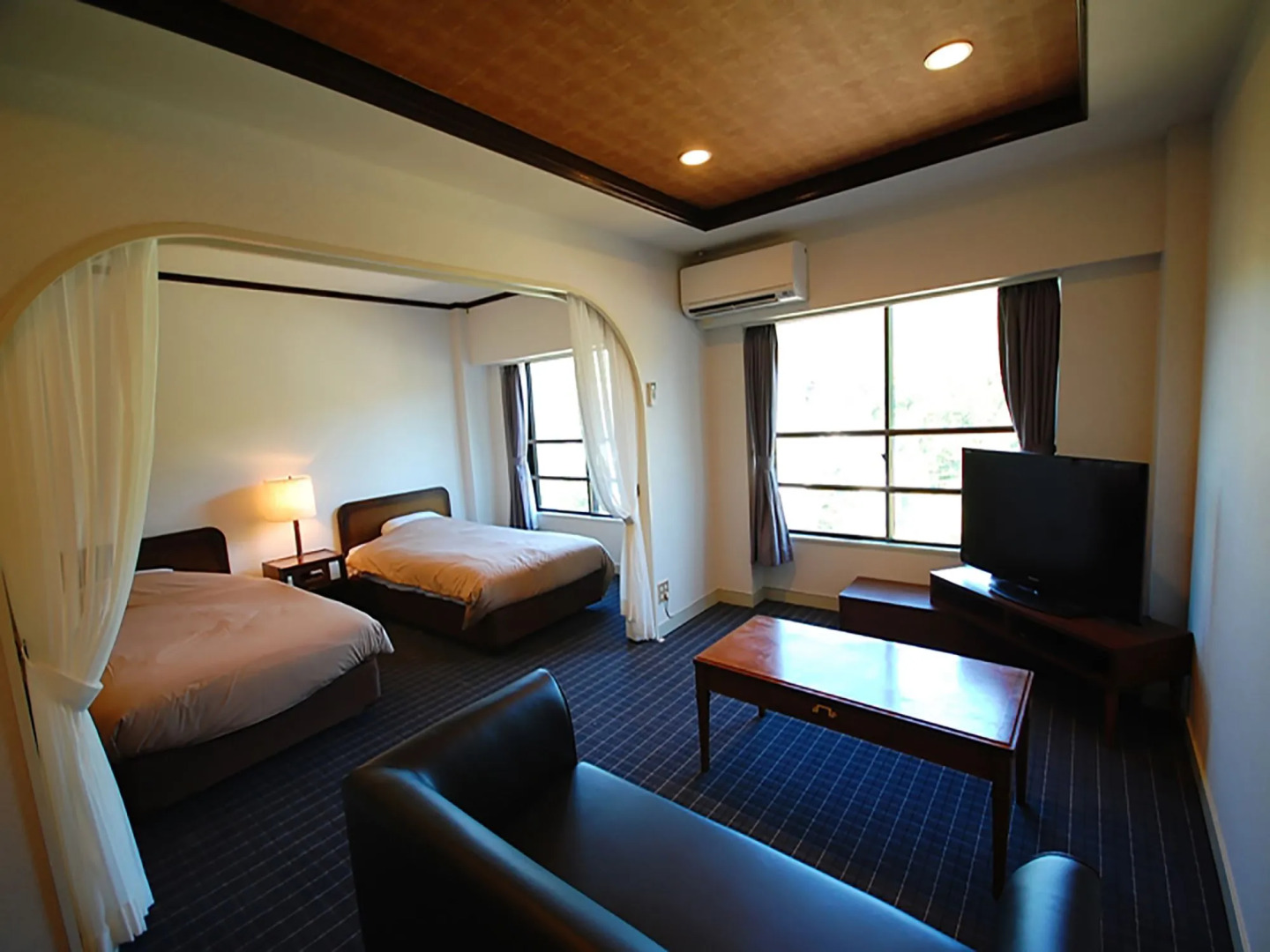 Andanomori Izu Ippekiko