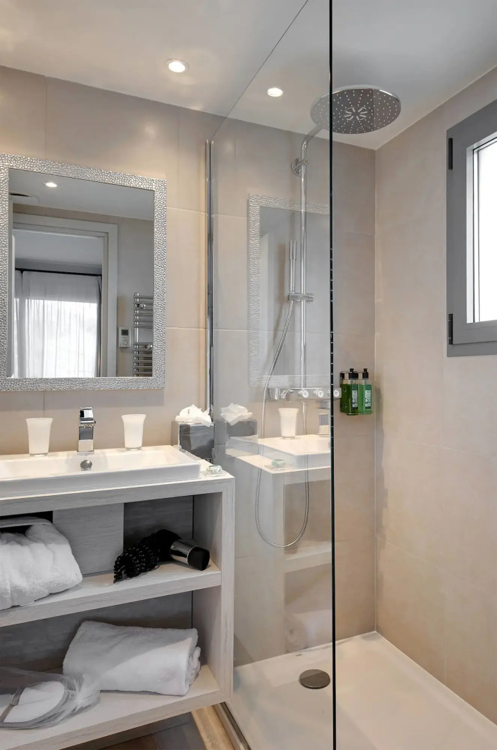 Inter-Hotel Le Domaine Du Jas