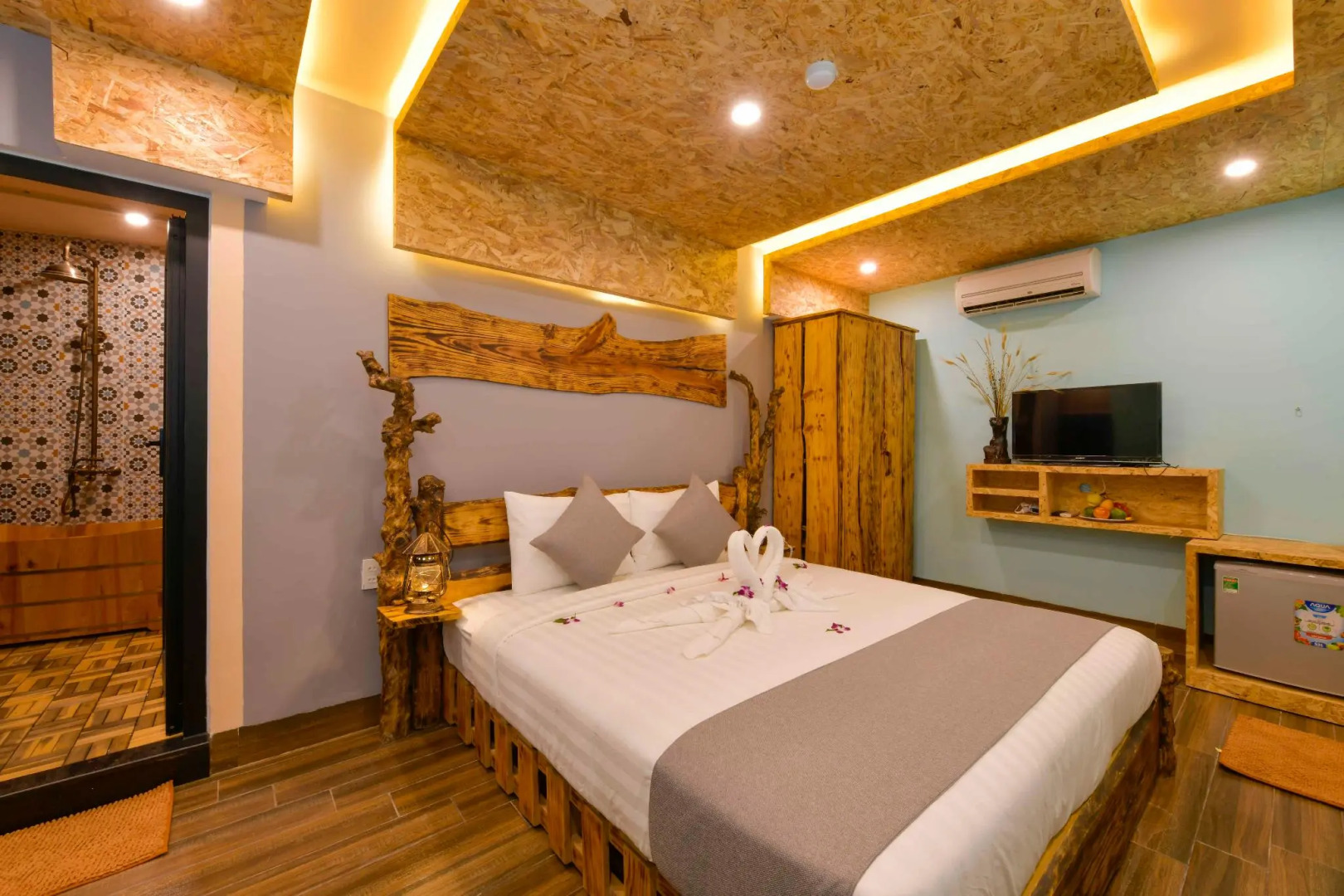 La An Old Town Hotel