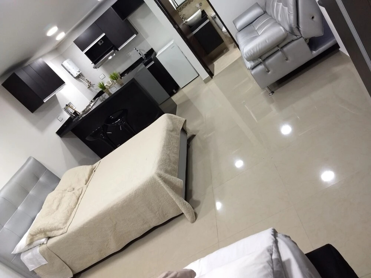 ApartaSuite Poblado Medellin