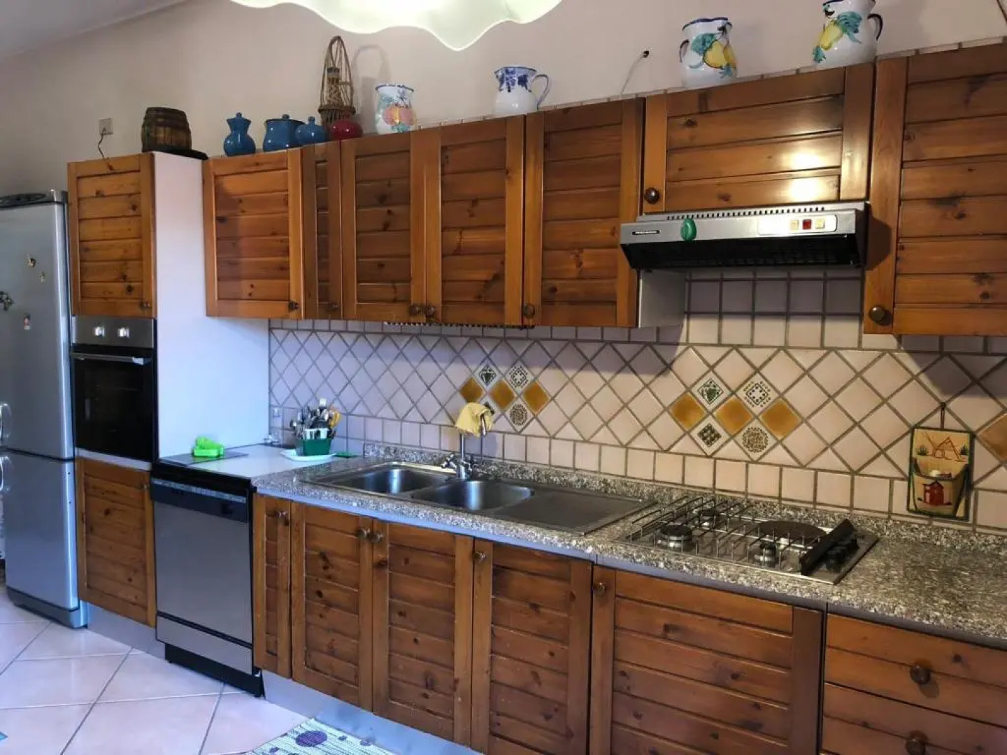 andrew's apartment - mulinia residence