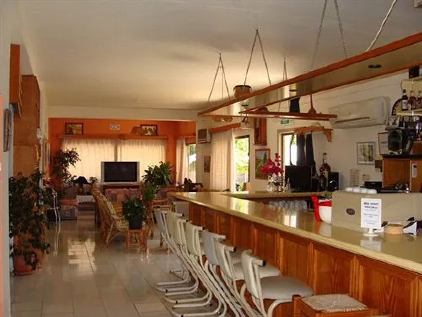 Bougainvillea Hotel Apartments