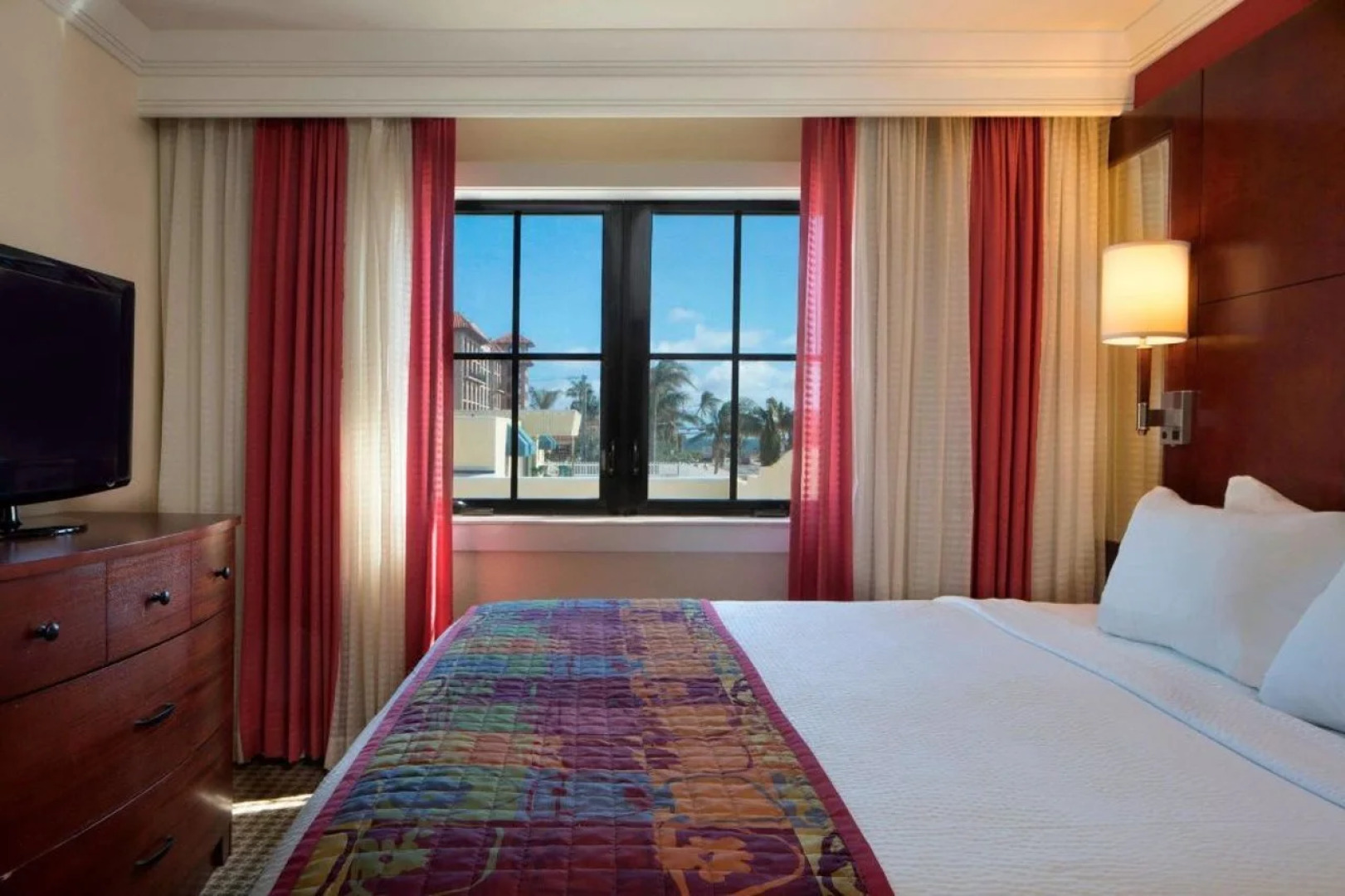 The Atlantic Suites on the Ave