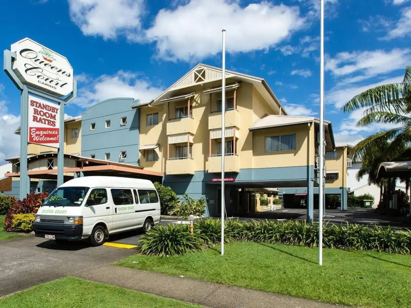 Cairns Queens Court
