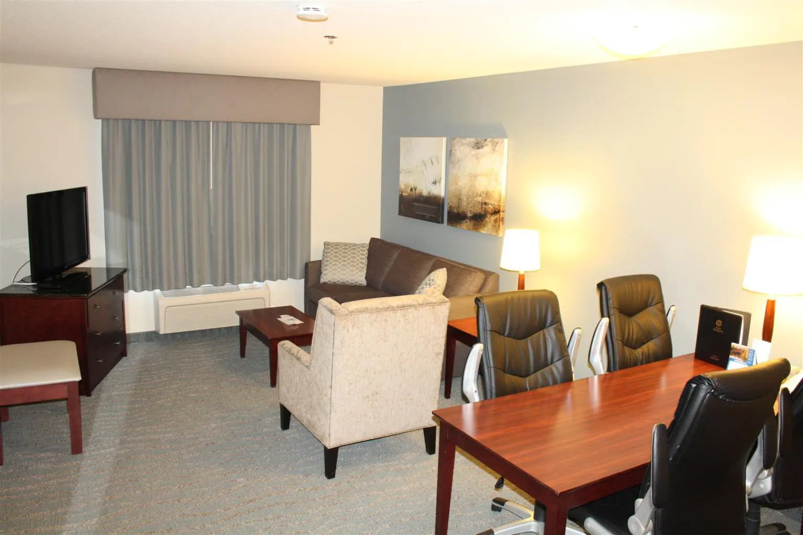 Best Western Rocky Mountain House Inn & Suites