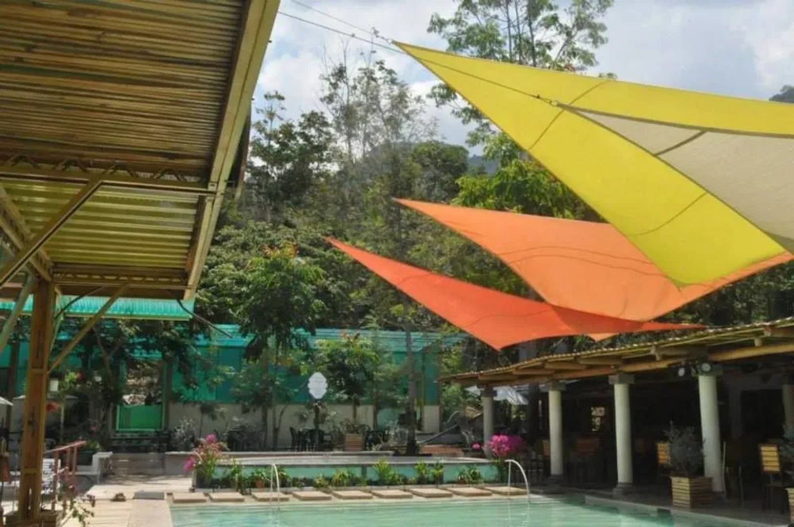 Termales de Santa Teresa