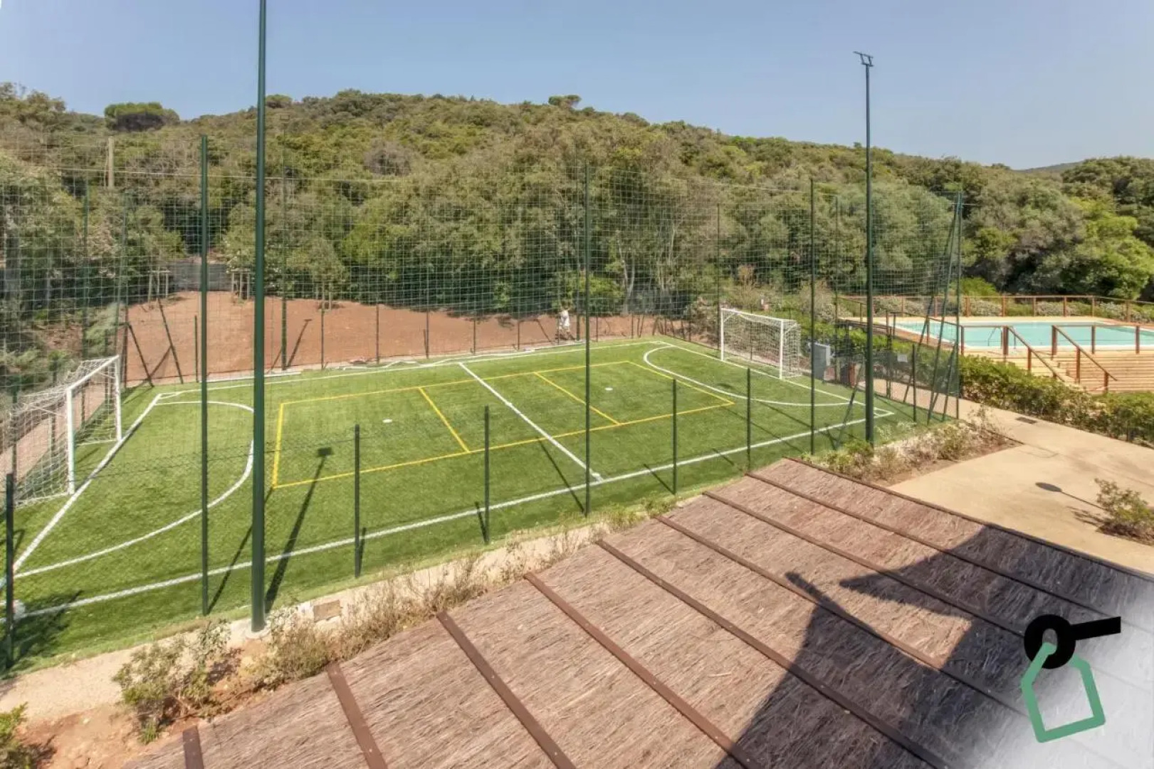 Deluxe - Two Bedroom No.2