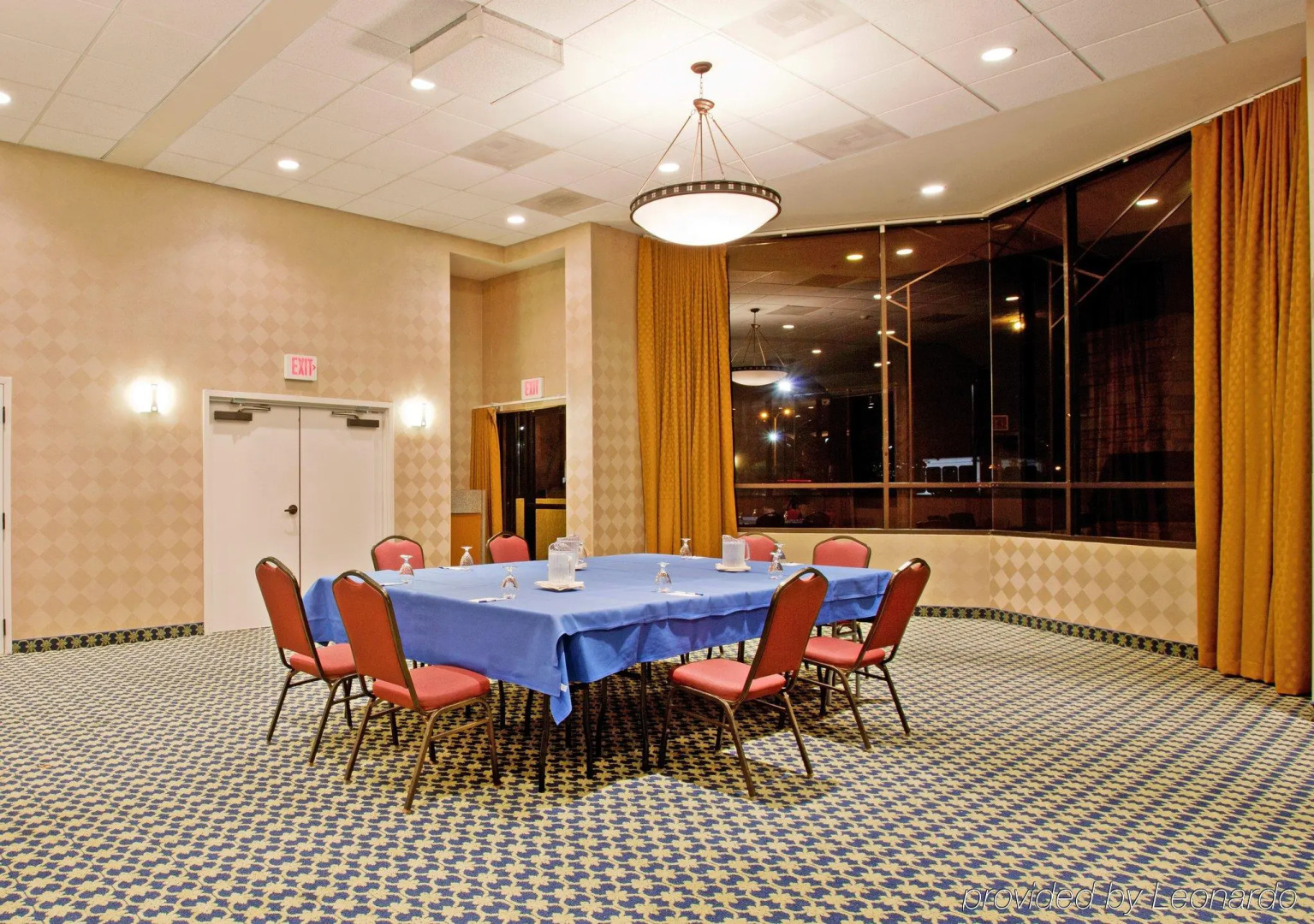 Holiday Inn Express Hotel & Suites Ventura by IHG