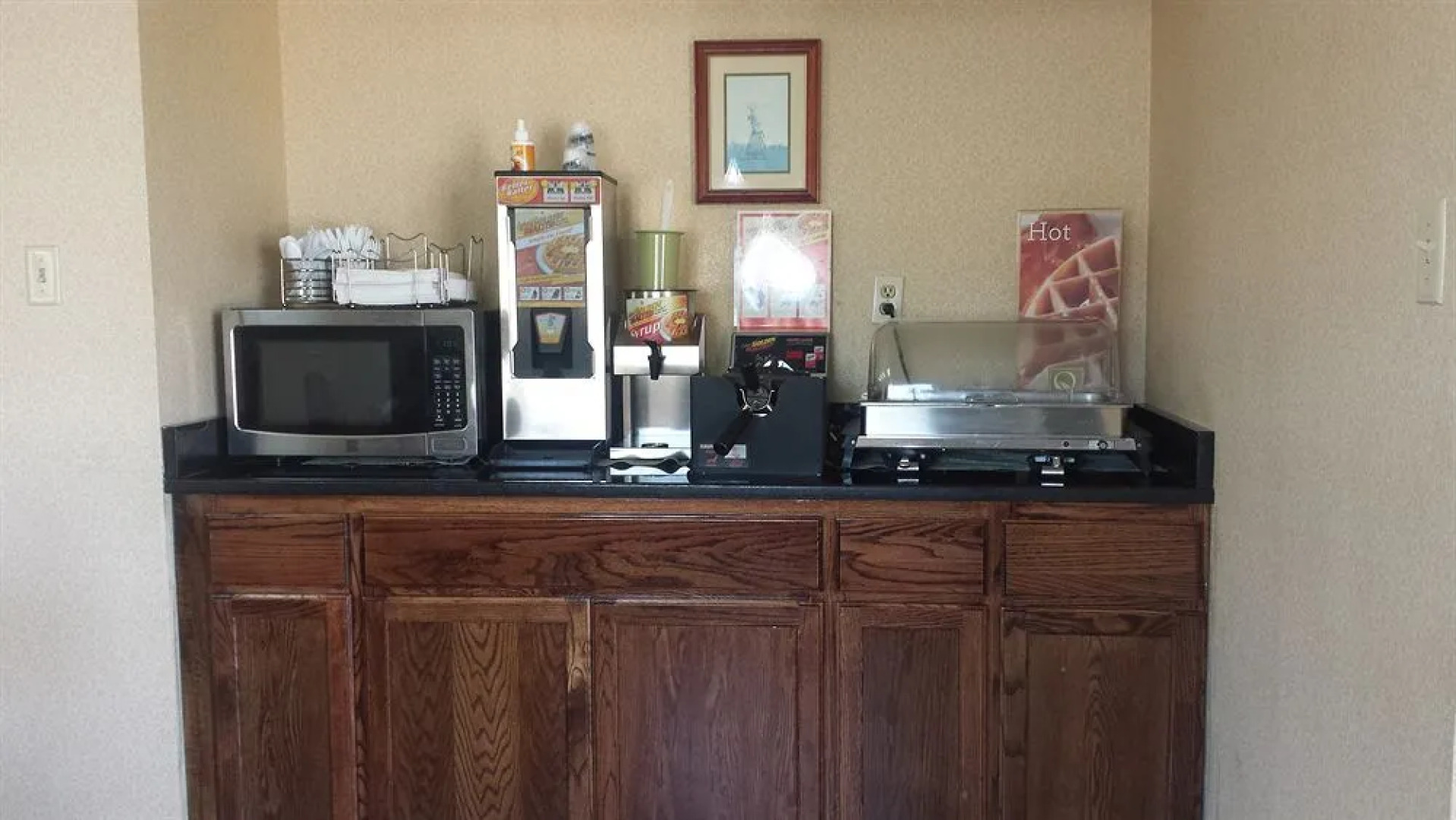 Quality Inn I-70 at Wanamaker