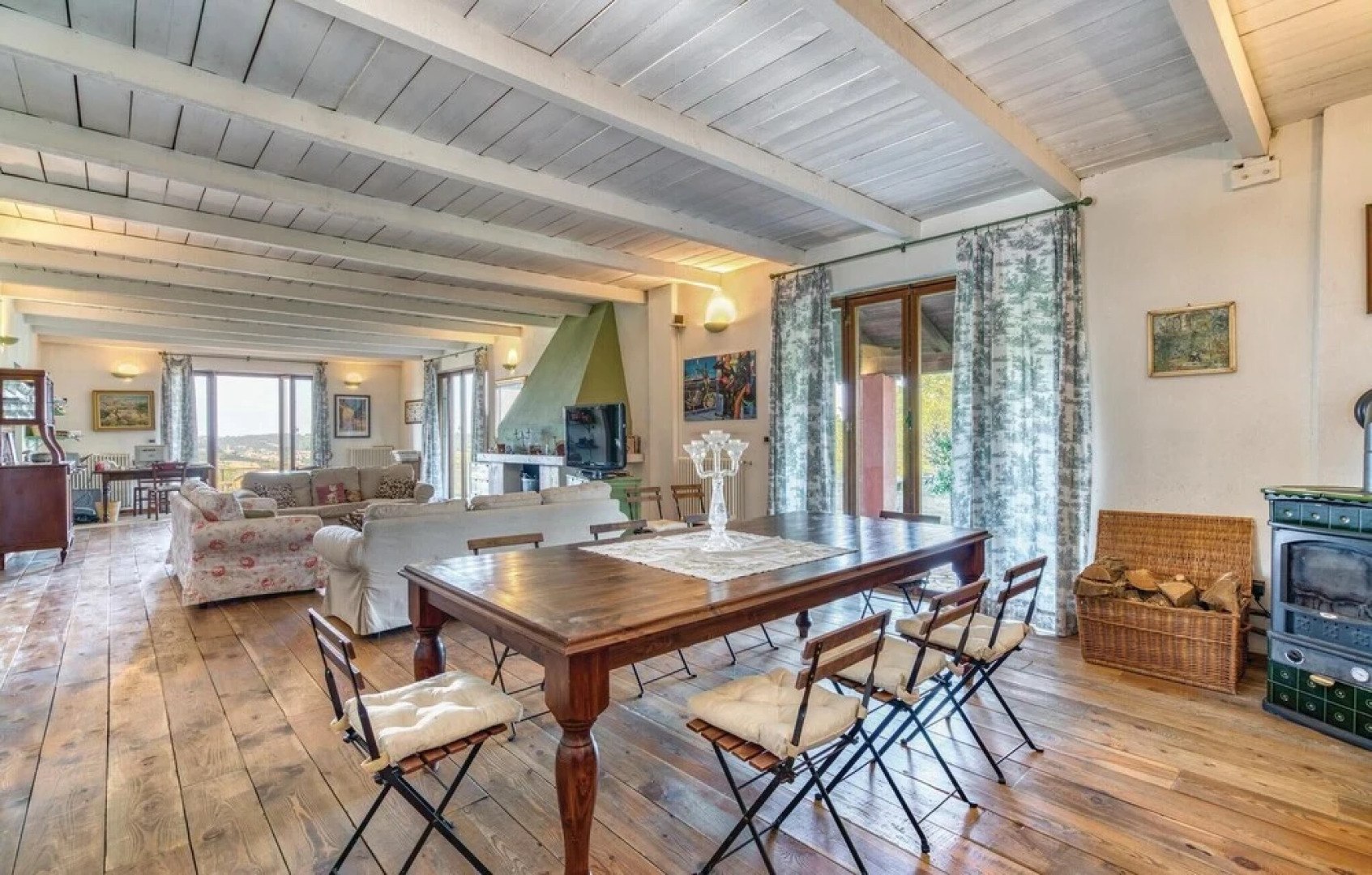 Stunning Home in Castelnuovo Calcea With Wifi and 7 Bedrooms