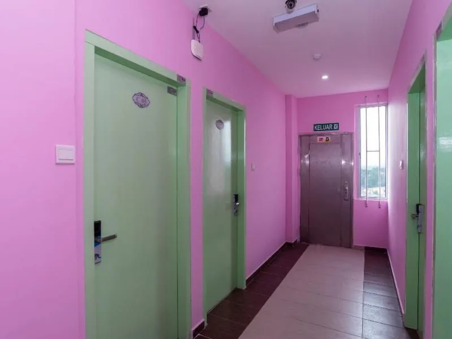 OYO 1172 Hotel Shlyo